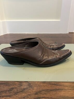 Brown Leather Heeled Mules | Vintage Western-Inspired Cowboy